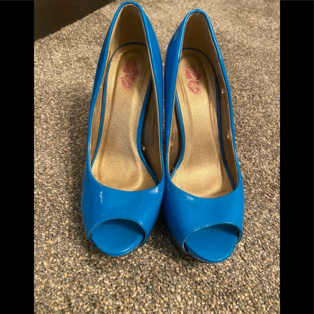 Blue Heels